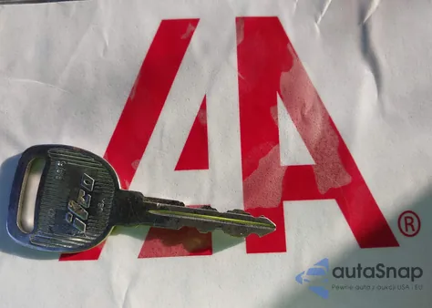 2004 Chevrolet Silverado 1500 z USA, uszkodzony, nr VIN 1GCEC19VX4Z139636